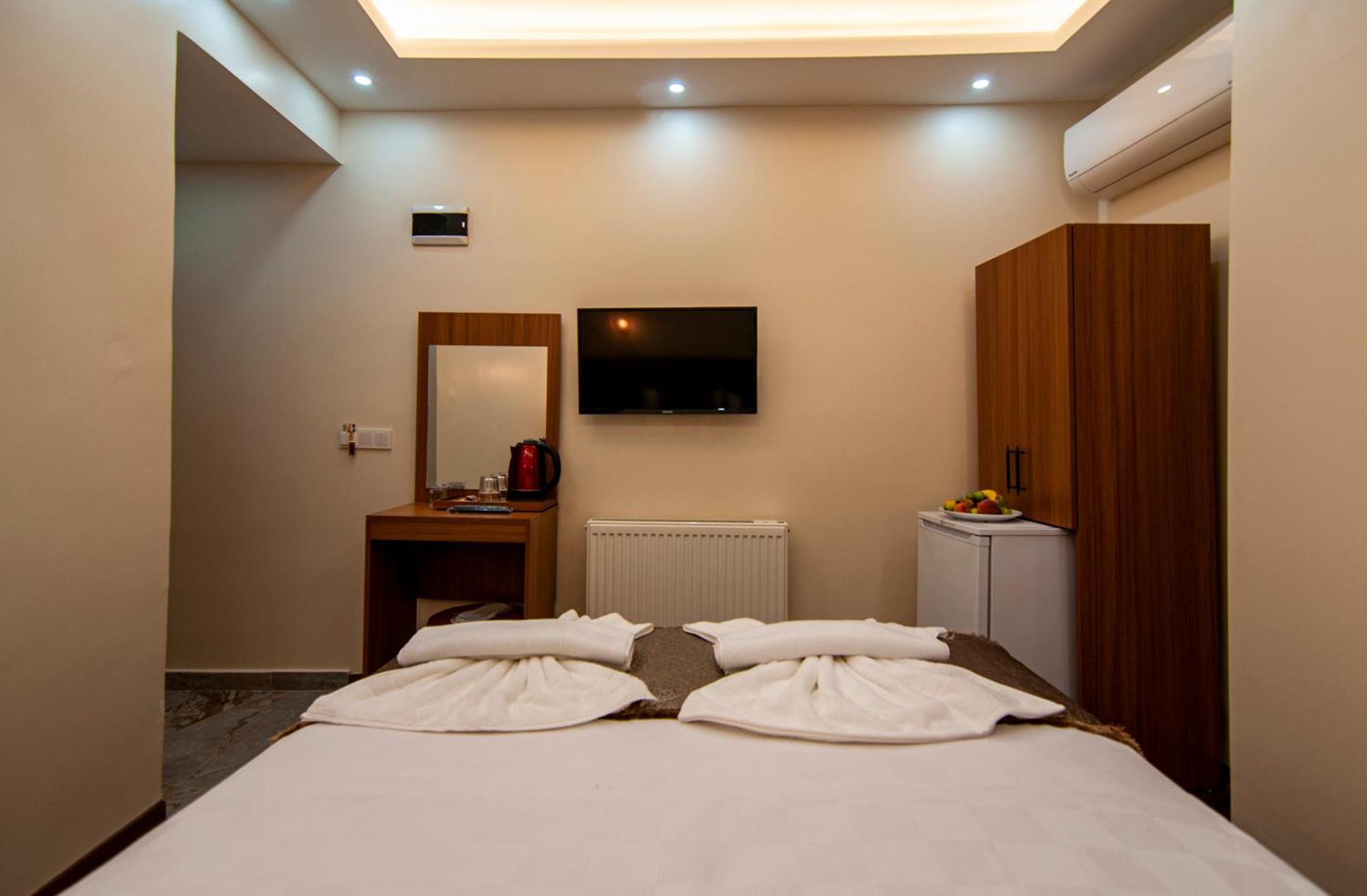 Historia Hotel Istanbul Exterior photo