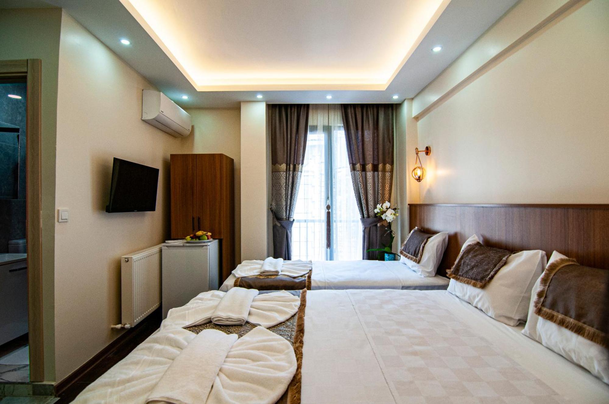 Historia Hotel Istanbul Exterior photo